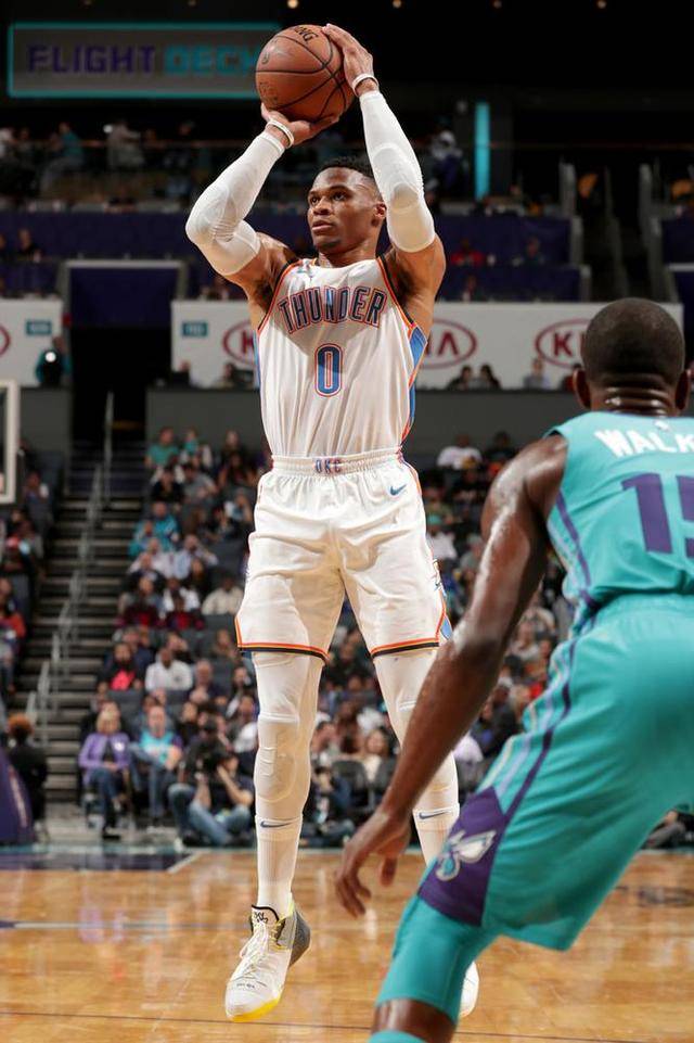 开云全站app -一桶阿芒提拉多葡萄酒译文